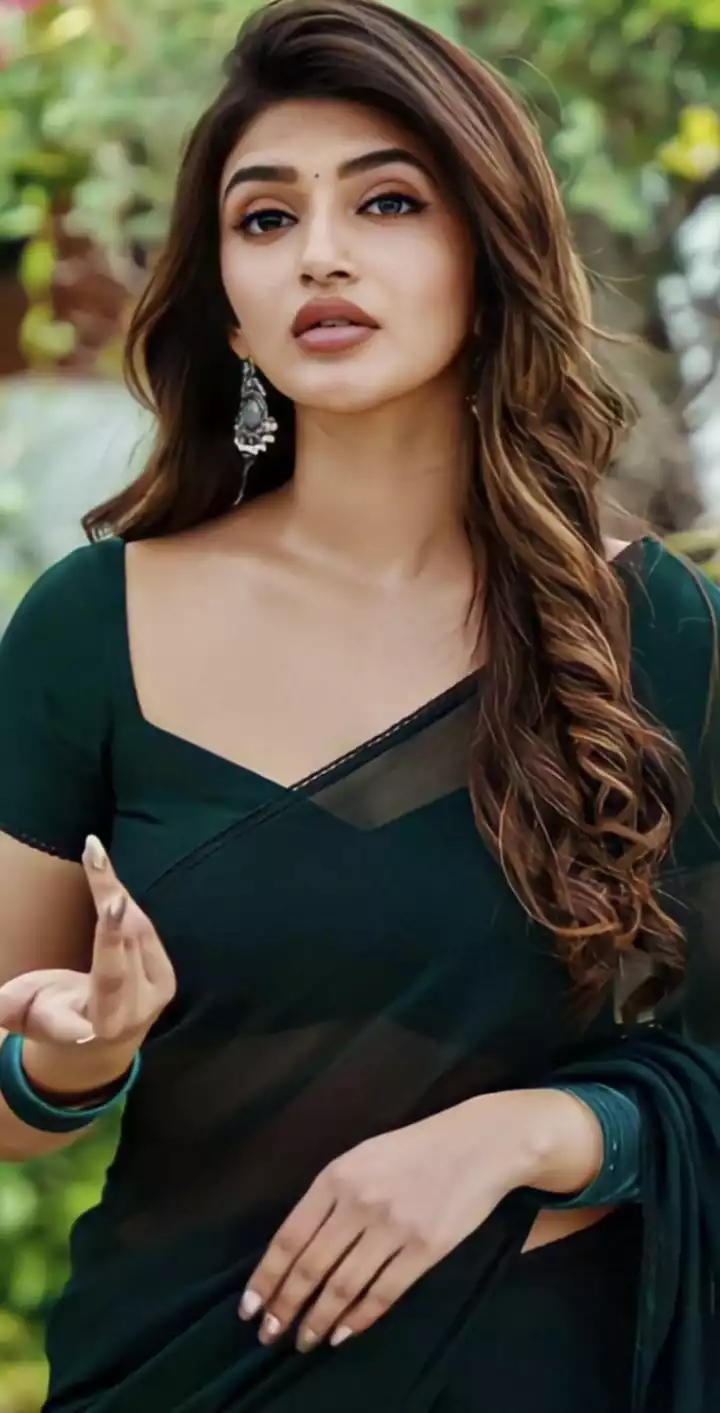 Long Glamour Curls