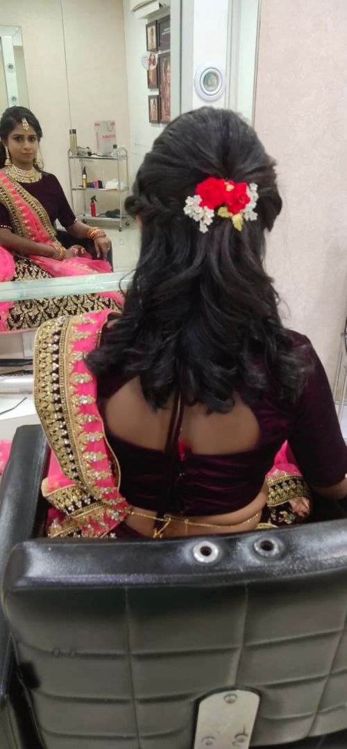 Naturals Hair & Beauty Salon