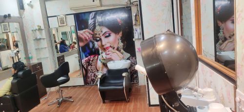 Relaxe Salon & Spa