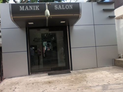 MANIK SALOON