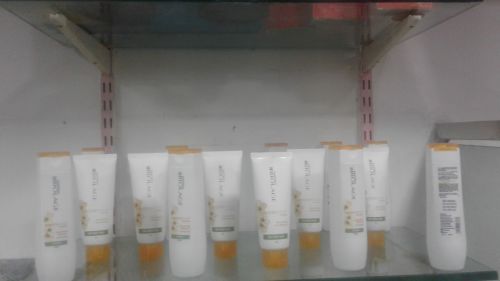 SANGAM BEAUTY PARLOUR