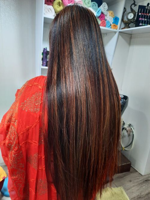 New Chun Cham Fashion Salon