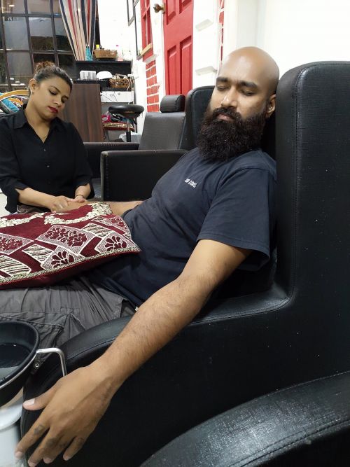 Vanilla Unisex Salon