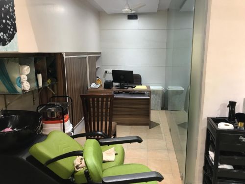 Rupalis Innovations Family Salon