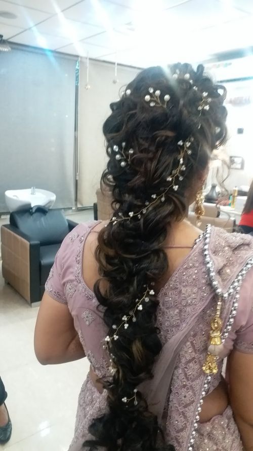 Feather Touch Saloon & Spa