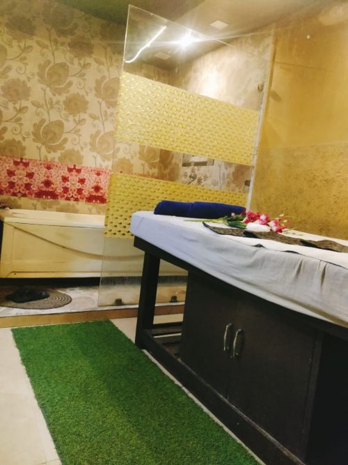 Halcyon Premium Thai Spa