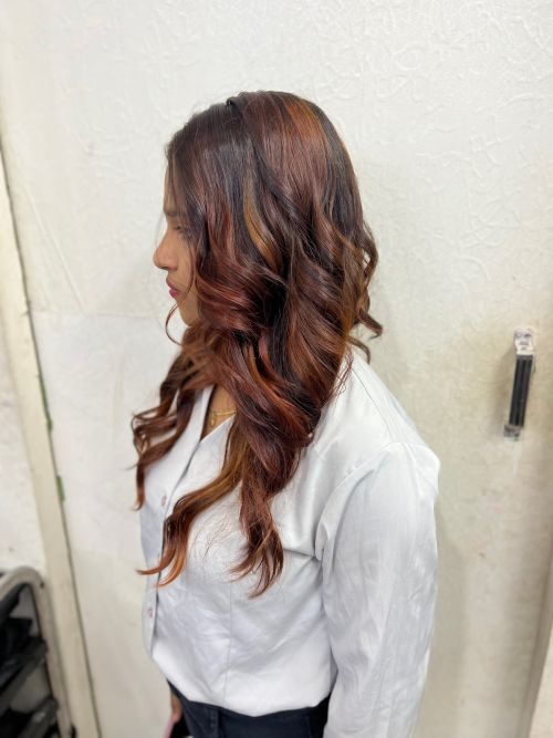 B Blunt Hair & Beauty Saloon