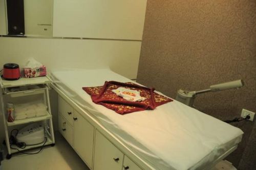 Happiness 4u Unisex Saloon & Spa