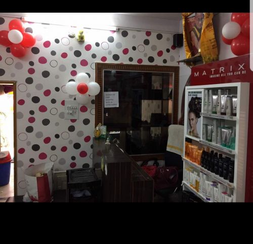 Tenzin Stylist Beauty Saloon