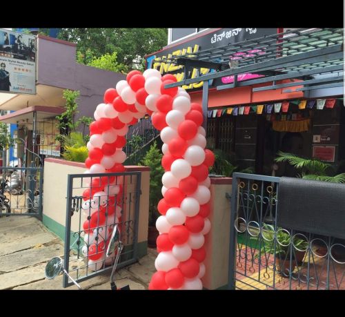 Tenzin Stylist Beauty Saloon