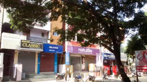 Cut Throat Beauty Saloon