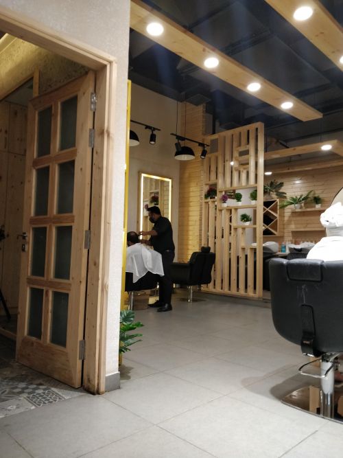 Sonis salon