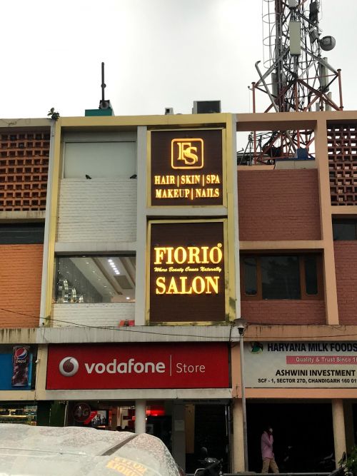 FIORIO SALON
