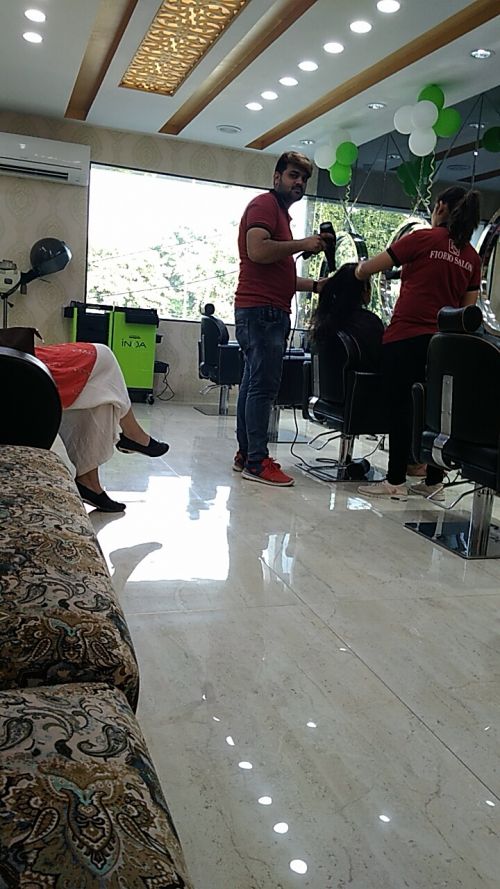 FIORIO SALON