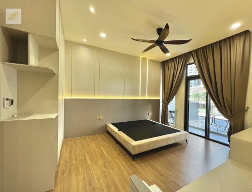 LA SARA UNISEX SALON AND MAKE-UP STUDIO