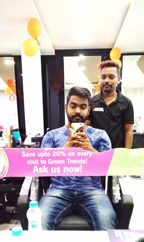 Rising saloon