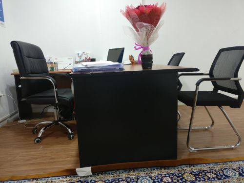 Highly Womens Beauty Parlour