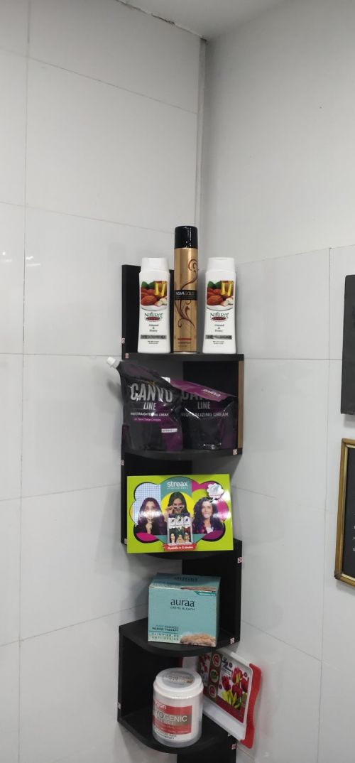 3G A Family Salon