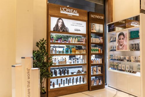 Lookwell Salon Spa & Academy