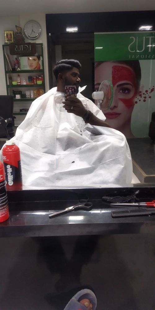 Dudez Saloon And Spa