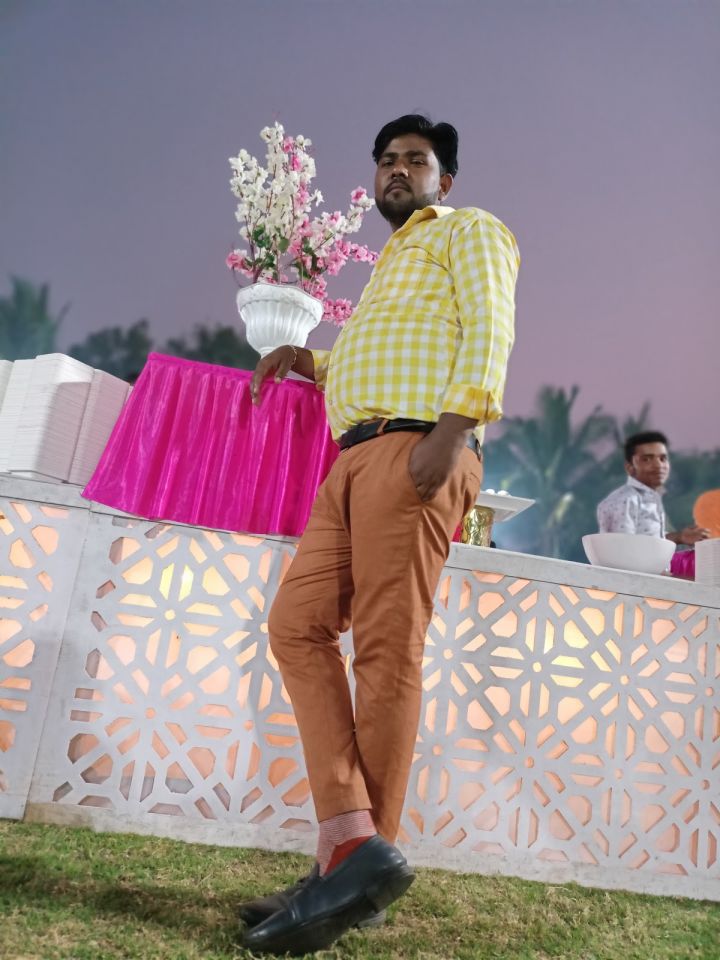 The Venisiya Salon