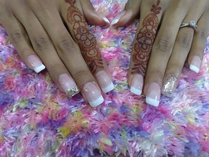Golden Glitzz Nail Art Studio