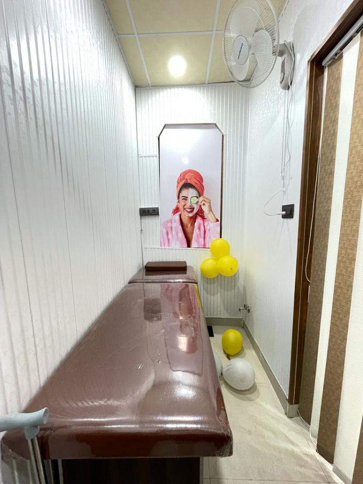 Sparsh Salon