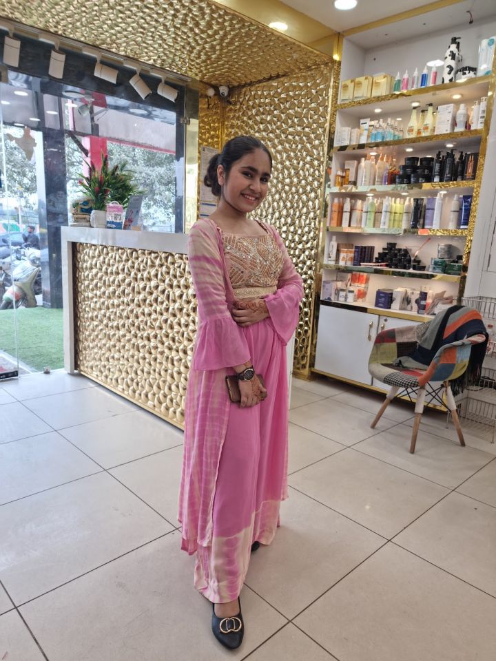 SANRIX SALON & ACADEMY