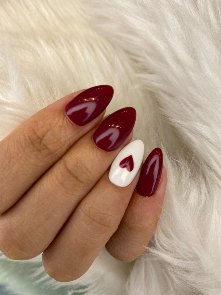Nail Holic