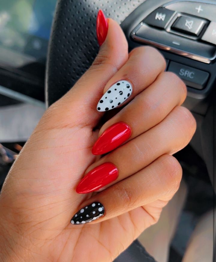 Nail Story Acropolis