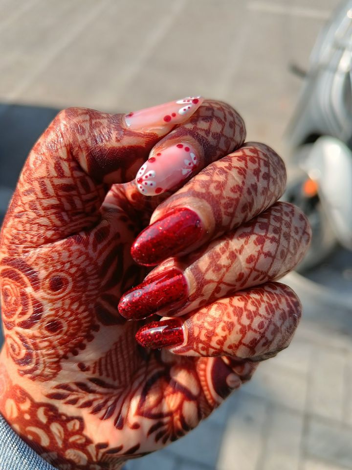 SHEFALI'S MAKEOVER STUDIO (SMS)