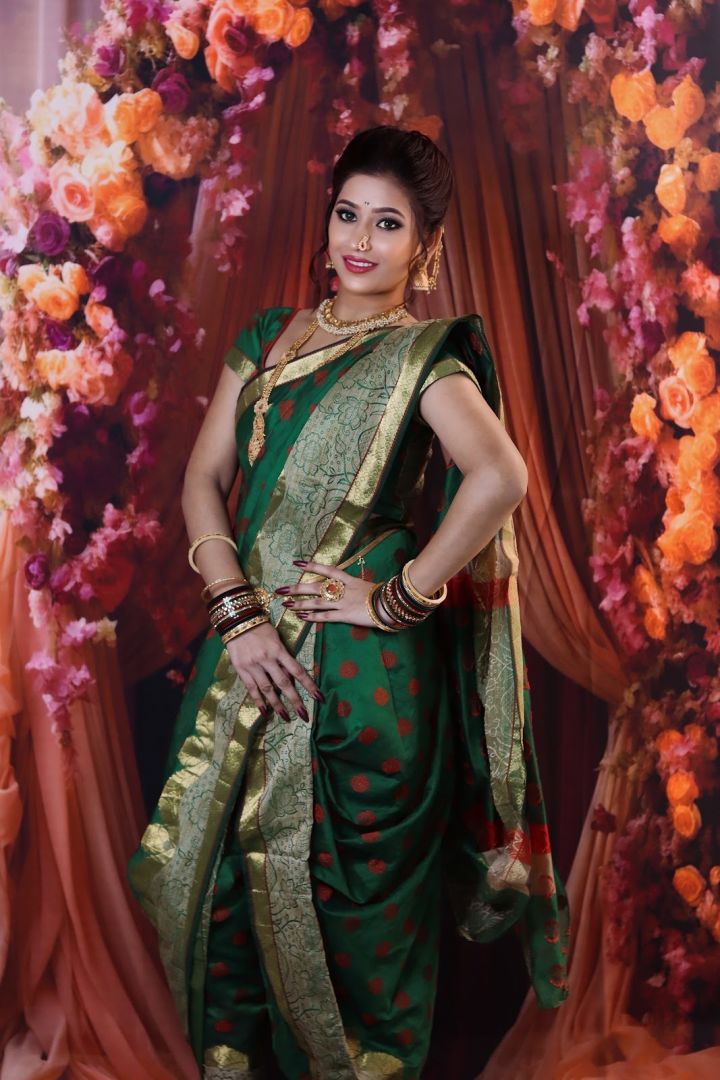 SHEFALI'S MAKEOVER STUDIO (SMS)