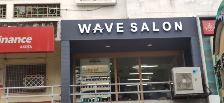Wave Salon & Academy