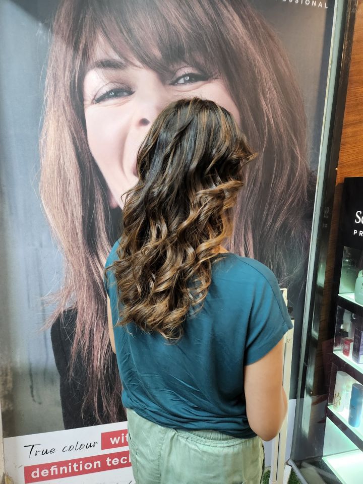 Hair Discovery Unisex salon
