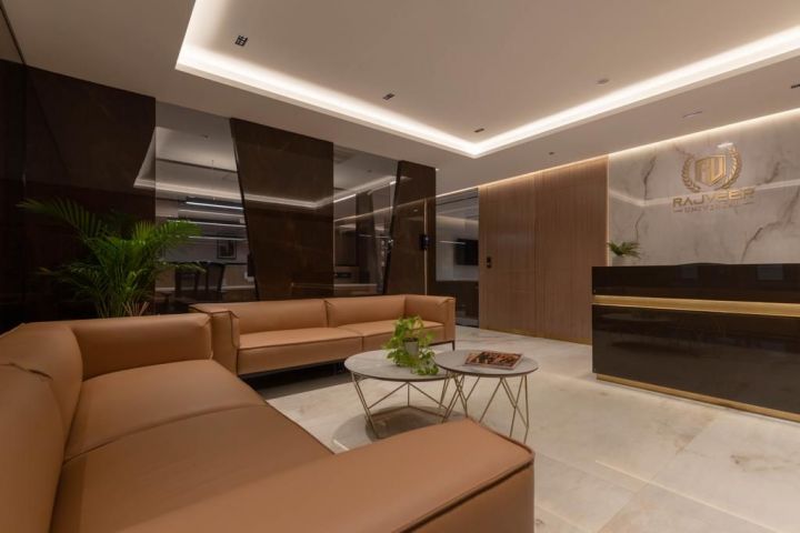 Reflexions Unisex Salon