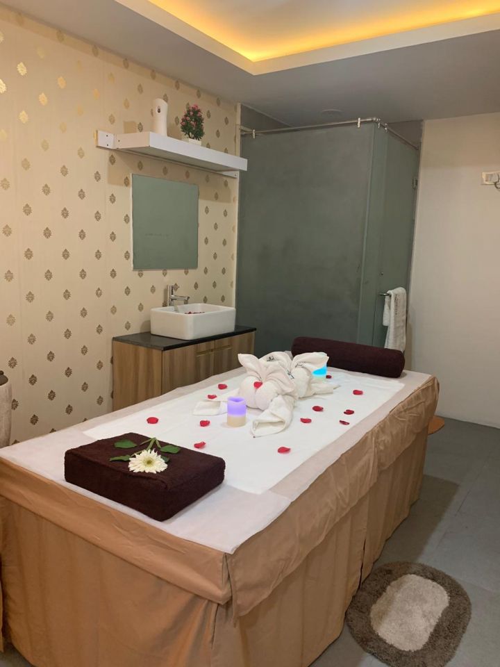 Studio11 salon & Spa