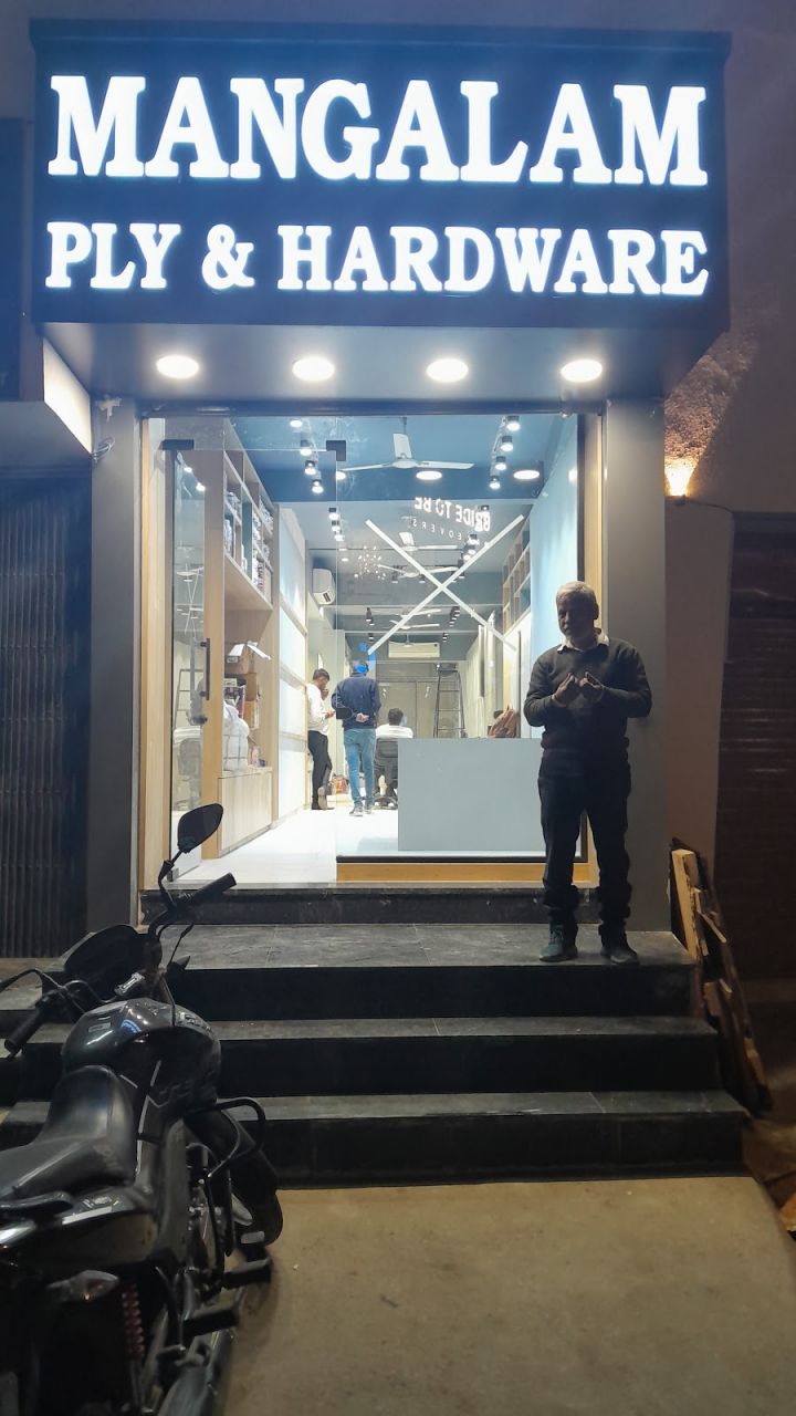 The Shyam Salon and Academy