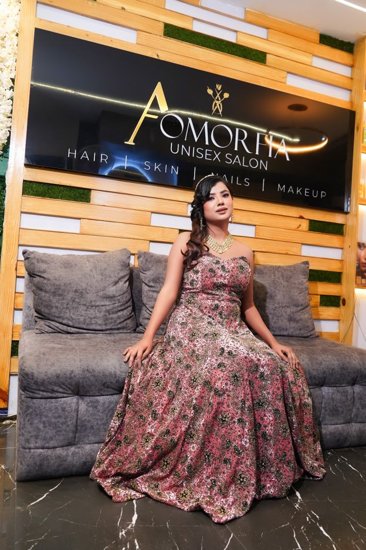 Aomorfia Unisex Salon