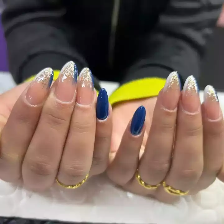 Elle Unisex Beauty Salon