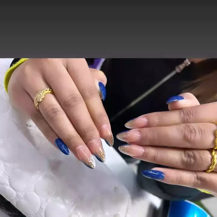 Elle Unisex Beauty Salon