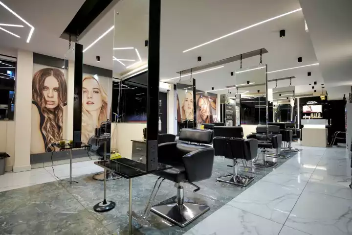 LUXELLE SALON
