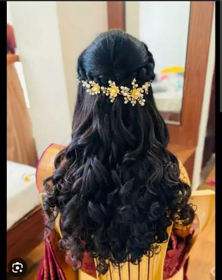 Pixels Luxury Salon