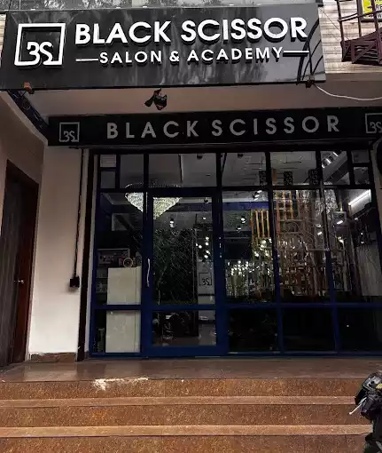Portfolio image from BLACK SCISSOR UNISEX SALON