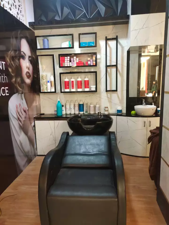 VISAGE JAYADEV VIHAR