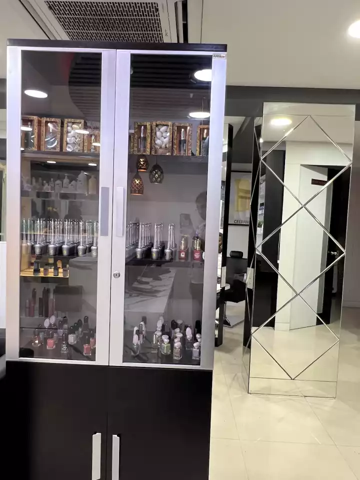 Colors Hair and Beauty Studio