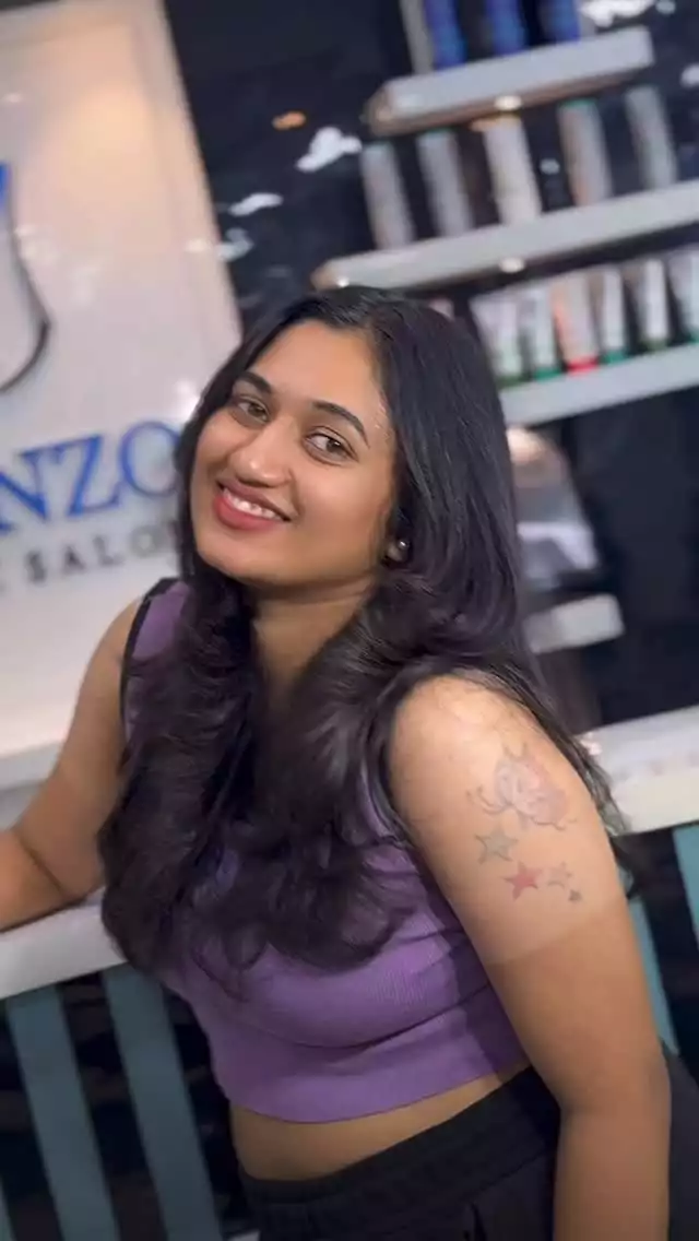 B Enzo Unisex Salon Nexus