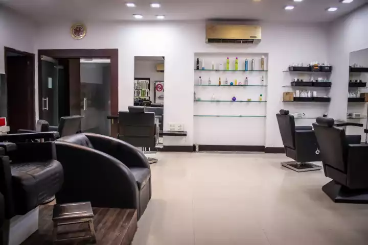 VINITAS Hair and Makeup