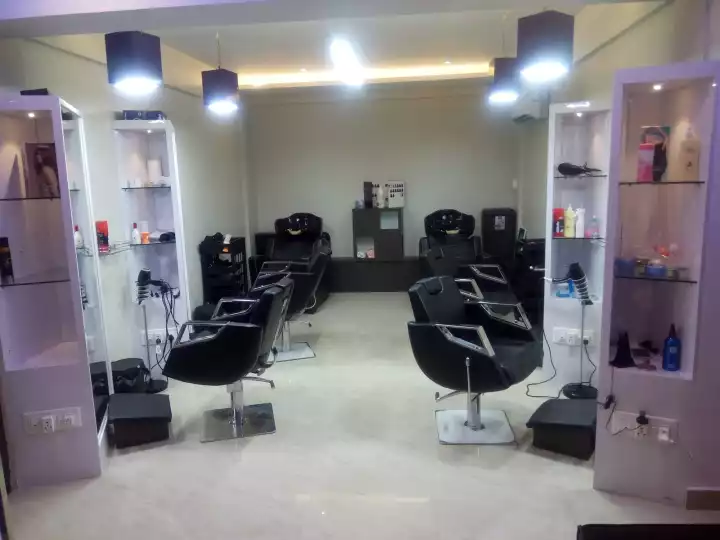 Allure Professional unisex salon
