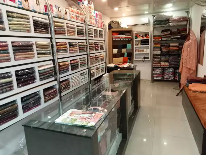 Kalyan Beauty Parlour