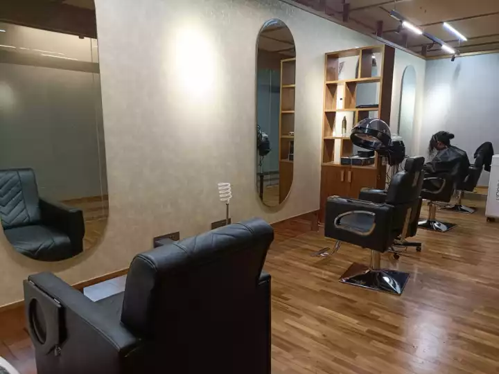 Wellness7 Spa and Salon
